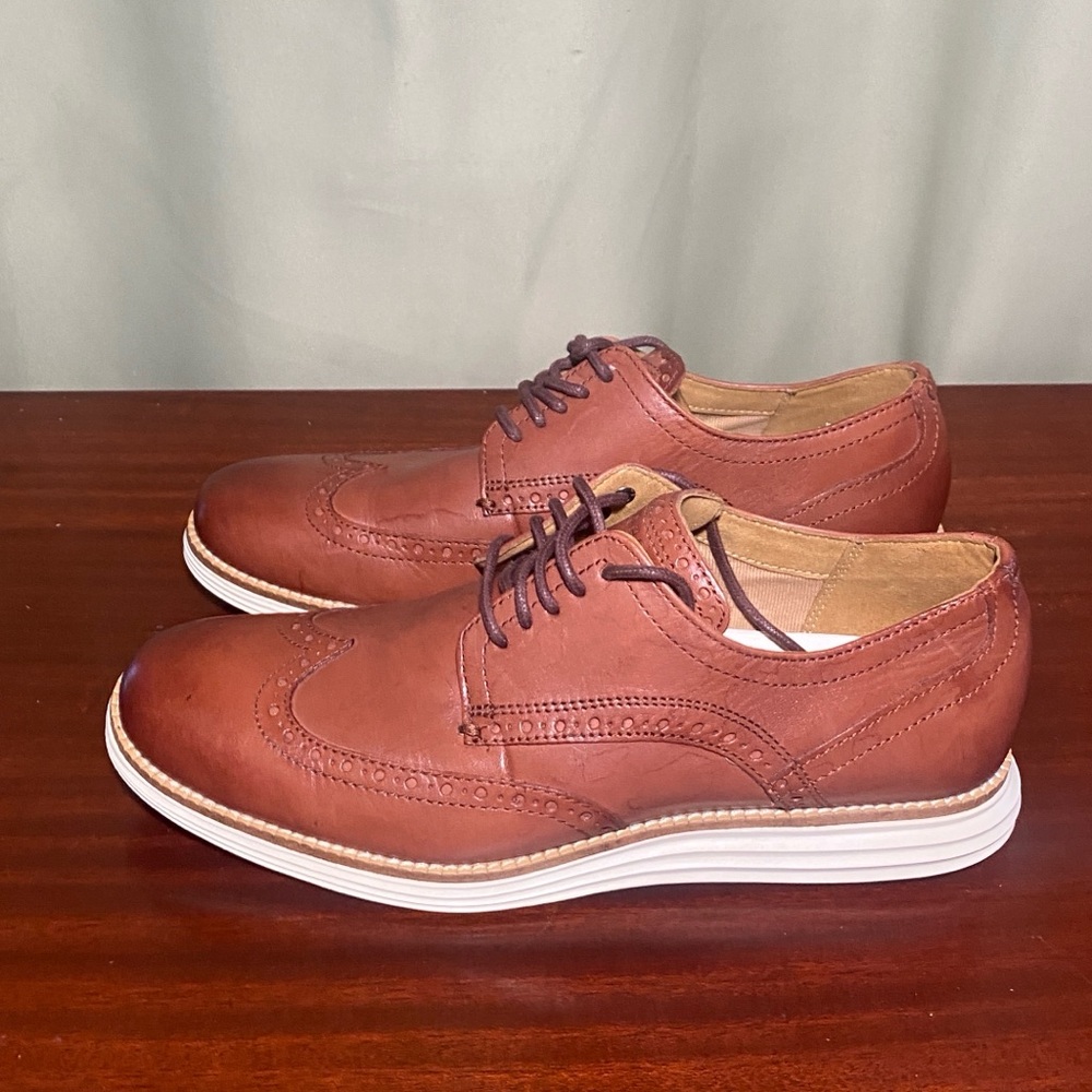 Cole Haan Original Grand Shortwing Oxford Woodbury Ivory Mens (C26471)  8.5 M